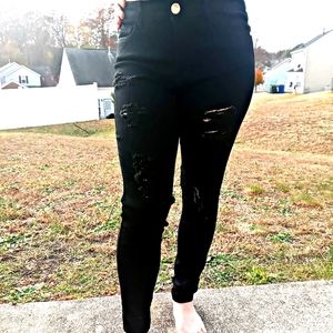 Black Ripped Skinny Jeans